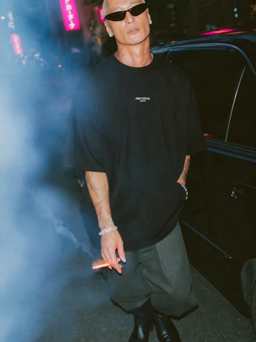 TOXIC YOUTH — black, front, styled look