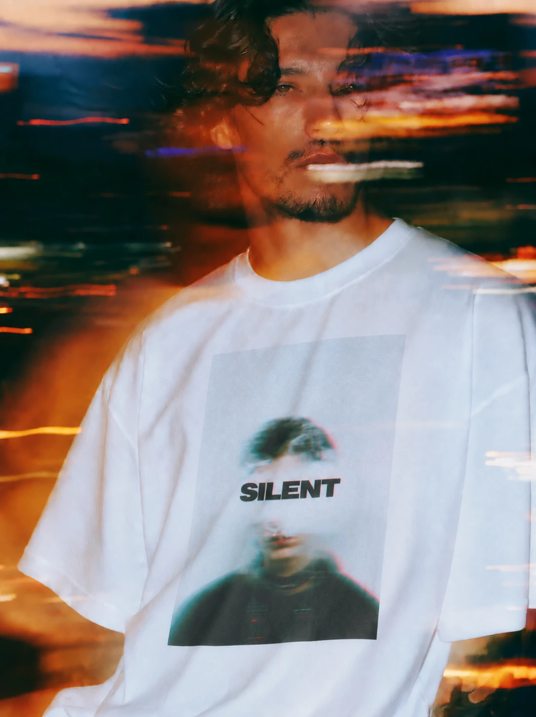 SILENT BLUR — white, front, styled look
