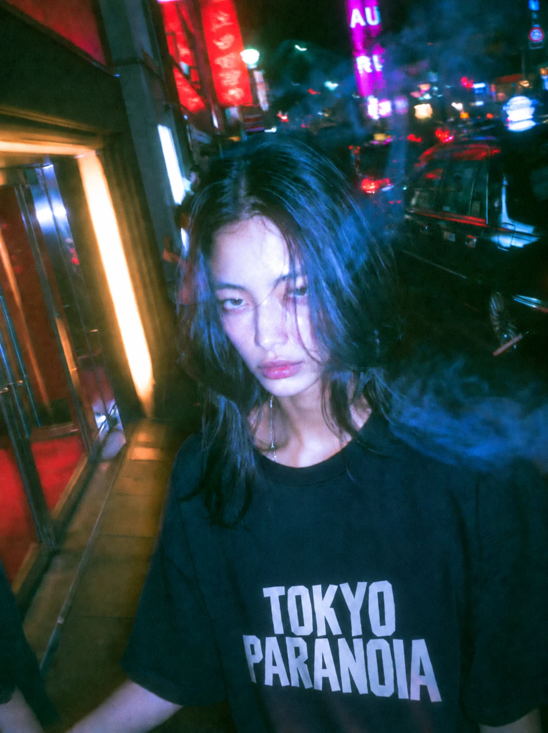 TOKYO PARANOIA — black, front, styled look